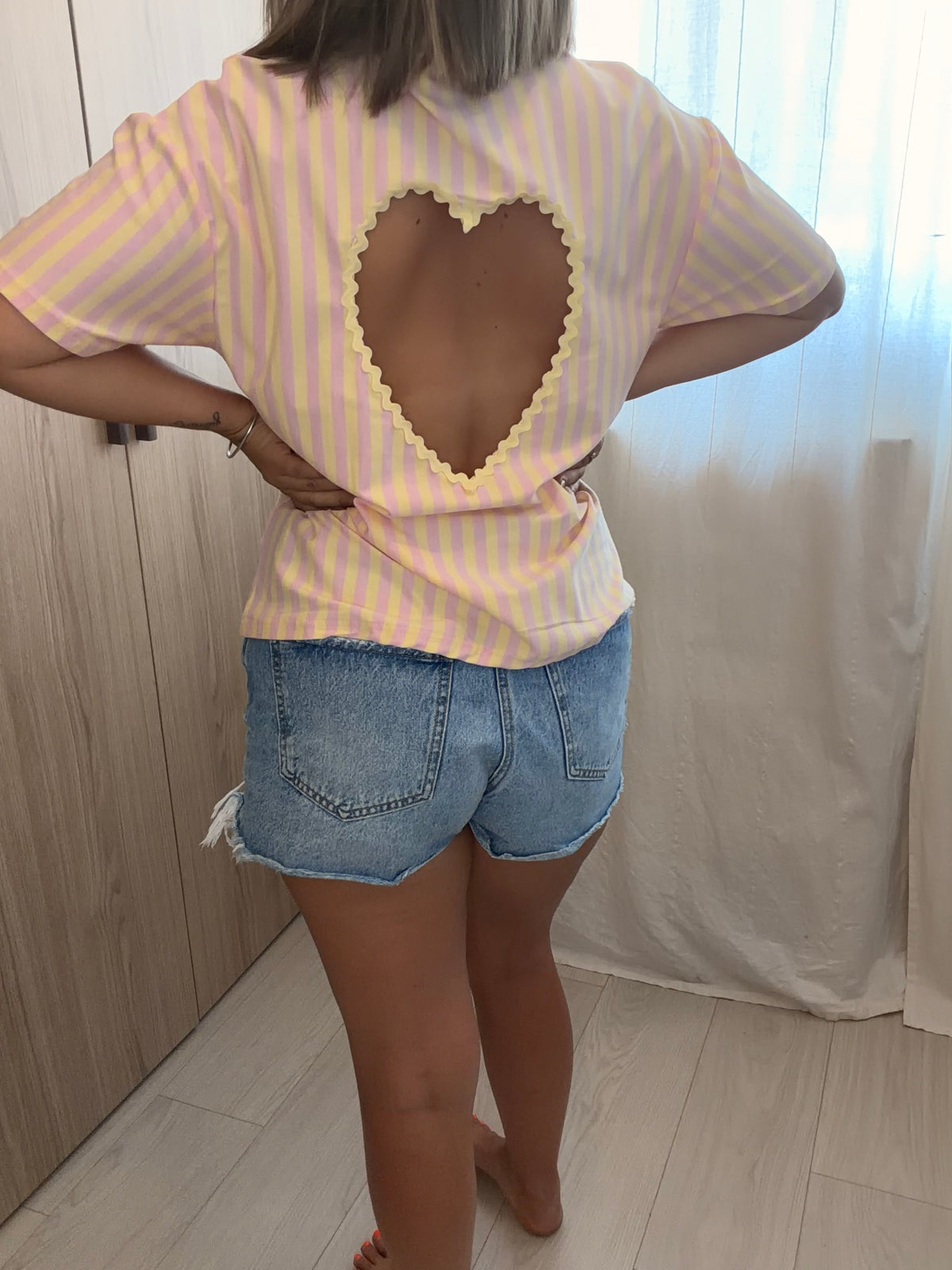 T-SHIRT COEUR - JAUNE